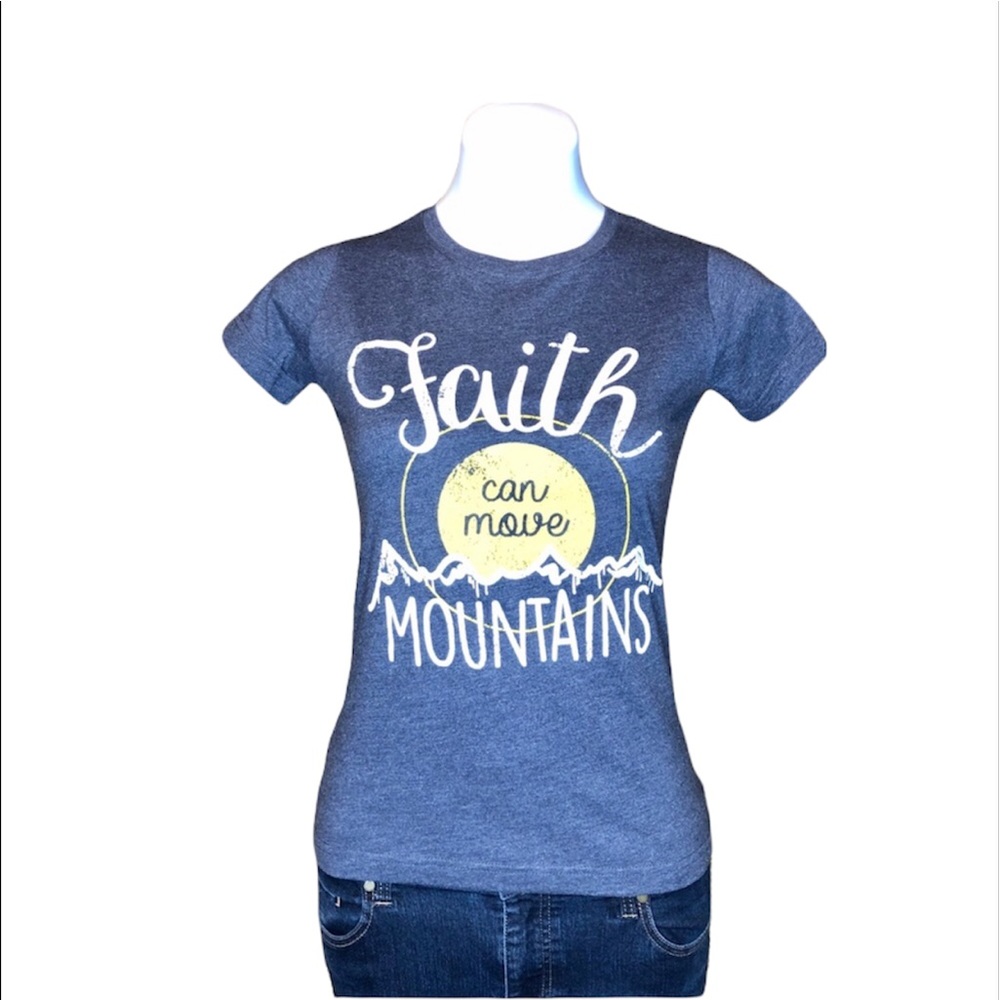 3/$20 LAT Faith Can Move Mountains Graphic Short Sleeve Tee Gray Small